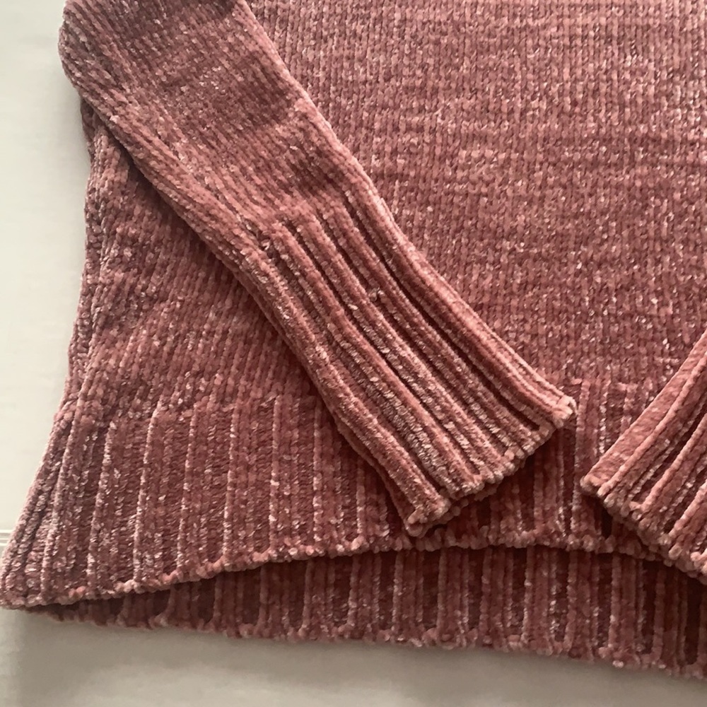 Chelsea & Theodore mauve chenille sweater turtleneck high low silhouette size S - Picture 7 of 13